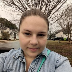 Meet your Posher, Mirabela